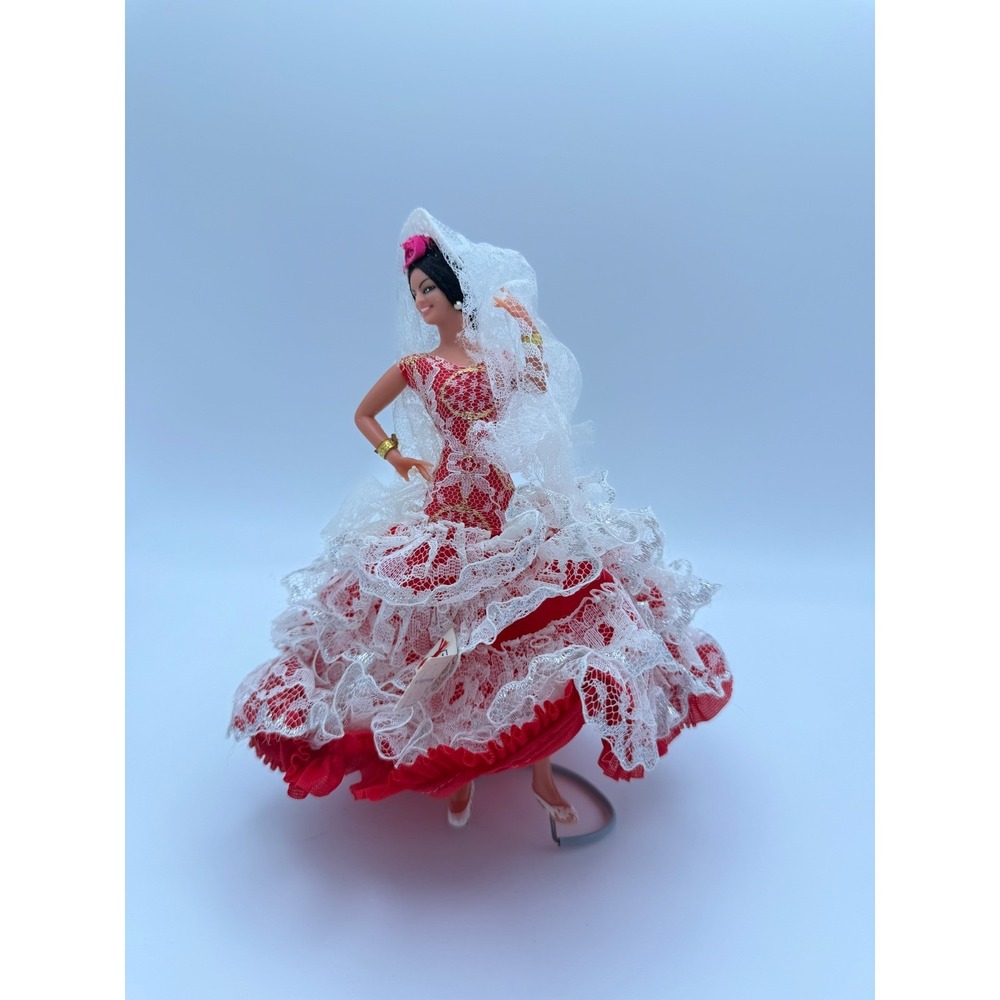 Vintage Marin Chiclana Spain Flamenco Dancer Doll Red Lace Dress Mantilla 7.5"